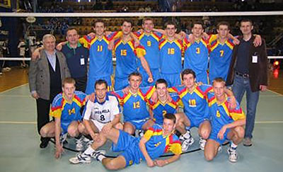 UMKS MOS Wola Warszawa Mistrzem Polski Juniorów 2003/2004 - MWZPS.PL